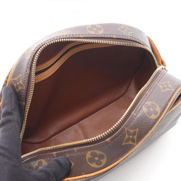 LOUIS VUITTON Brown Monogram Leather Shoulder Bag - Picture 3 of 11